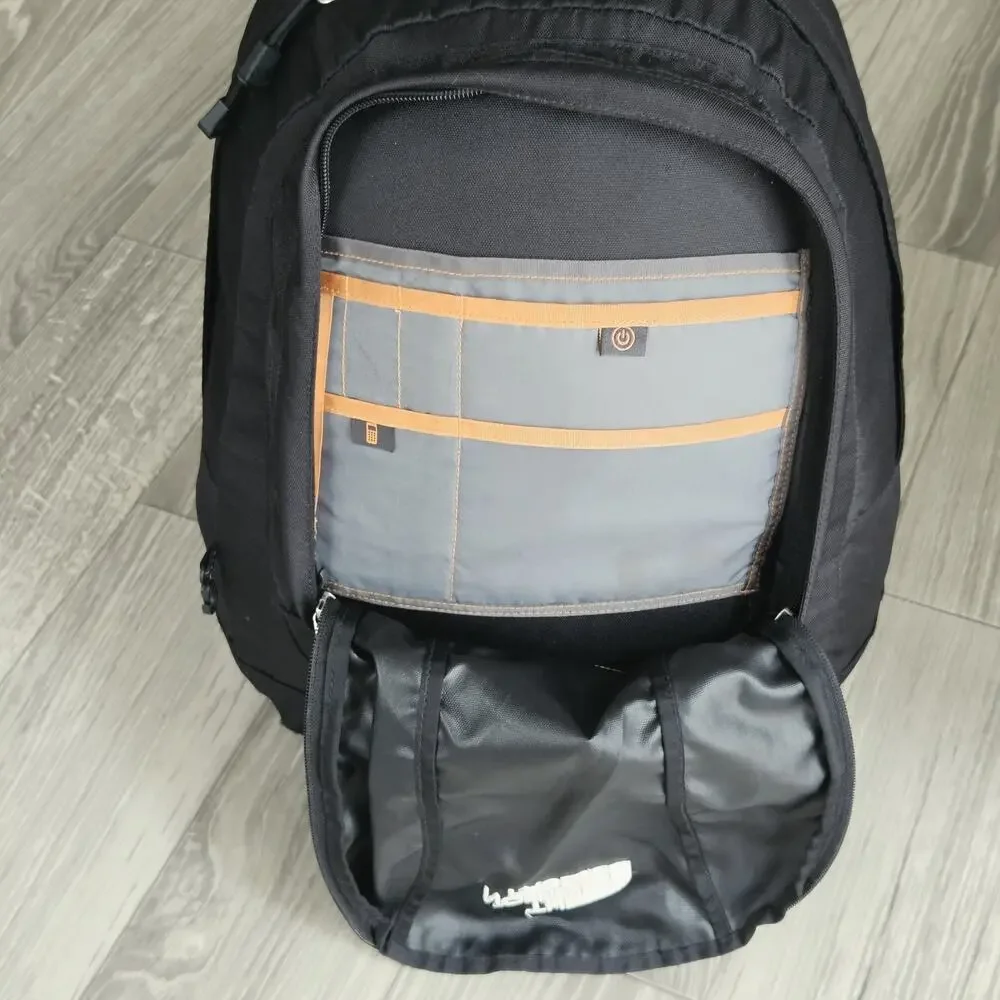 The North Face Men's Vault Backpack Good
